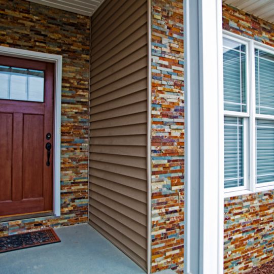 https://www.rivervalleyhomesqc.com/wp-content/uploads/1916_E_60th_Circle_1-540x540.jpg