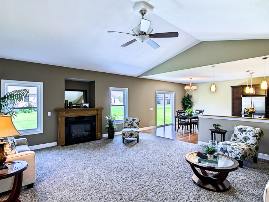 https://www.rivervalleyhomesqc.com/wp-content/uploads/1920_E_60th_Circle_Davenport_15.jpg