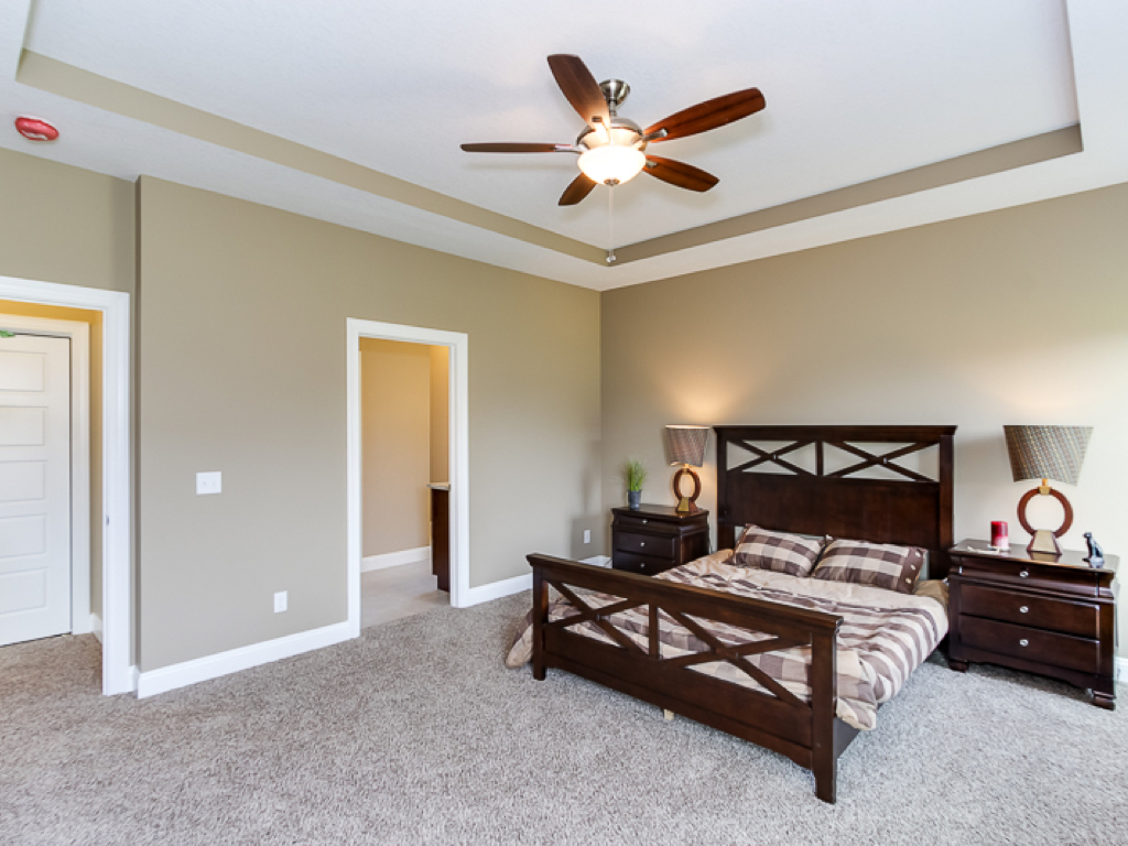 https://www.rivervalleyhomesqc.com/wp-content/uploads/1920_E_60th_Circle_Davenport_34.jpg
