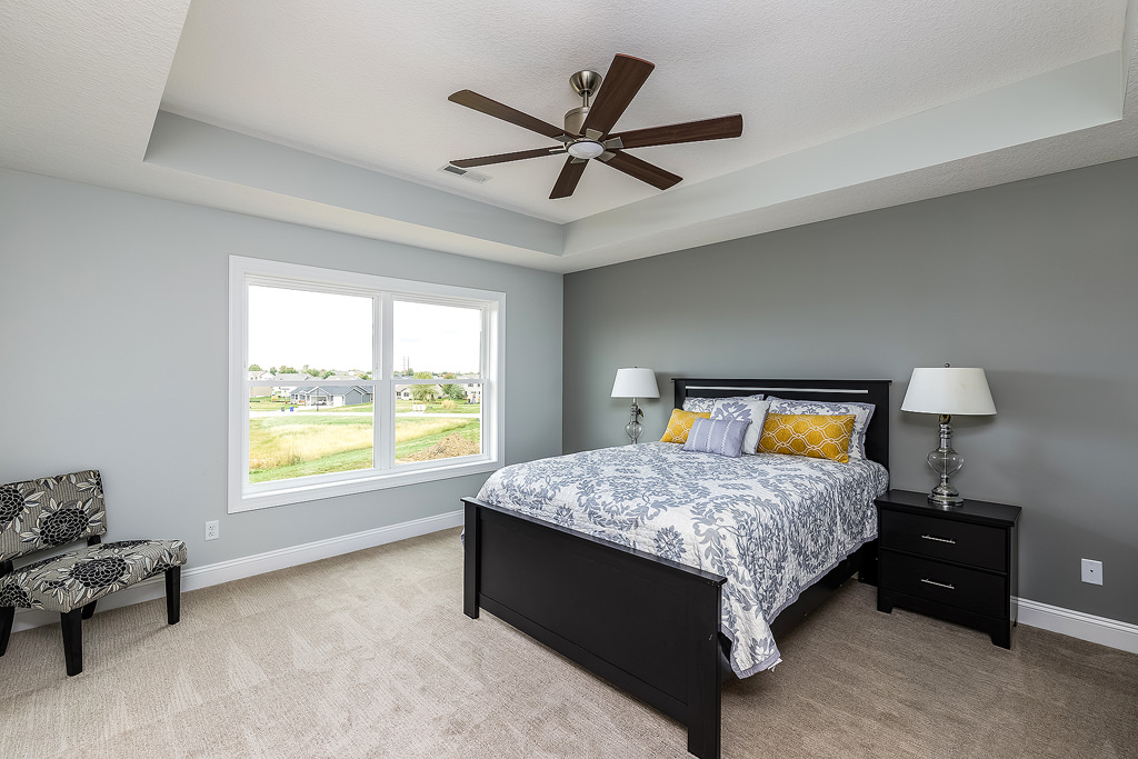 https://www.rivervalleyhomesqc.com/wp-content/uploads/6111_SpringCir_15.jpg