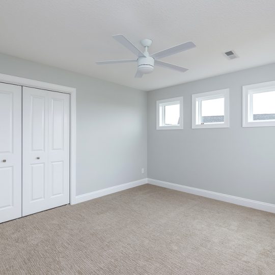 https://www.rivervalleyhomesqc.com/wp-content/uploads/6111_SpringCir_22-540x540.jpg
