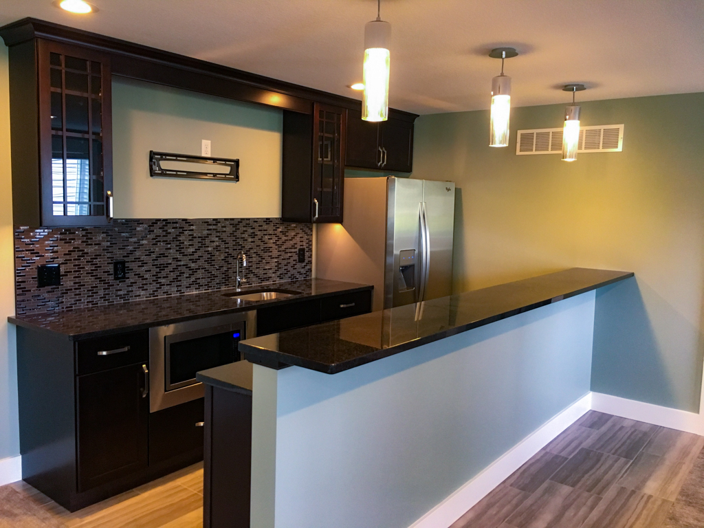 https://www.rivervalleyhomesqc.com/wp-content/uploads/6171_Belle_Ct_Davenport-19.jpg