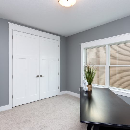 https://www.rivervalleyhomesqc.com/wp-content/uploads/6234_Whispering_Hills_Ct_2-540x540.jpg